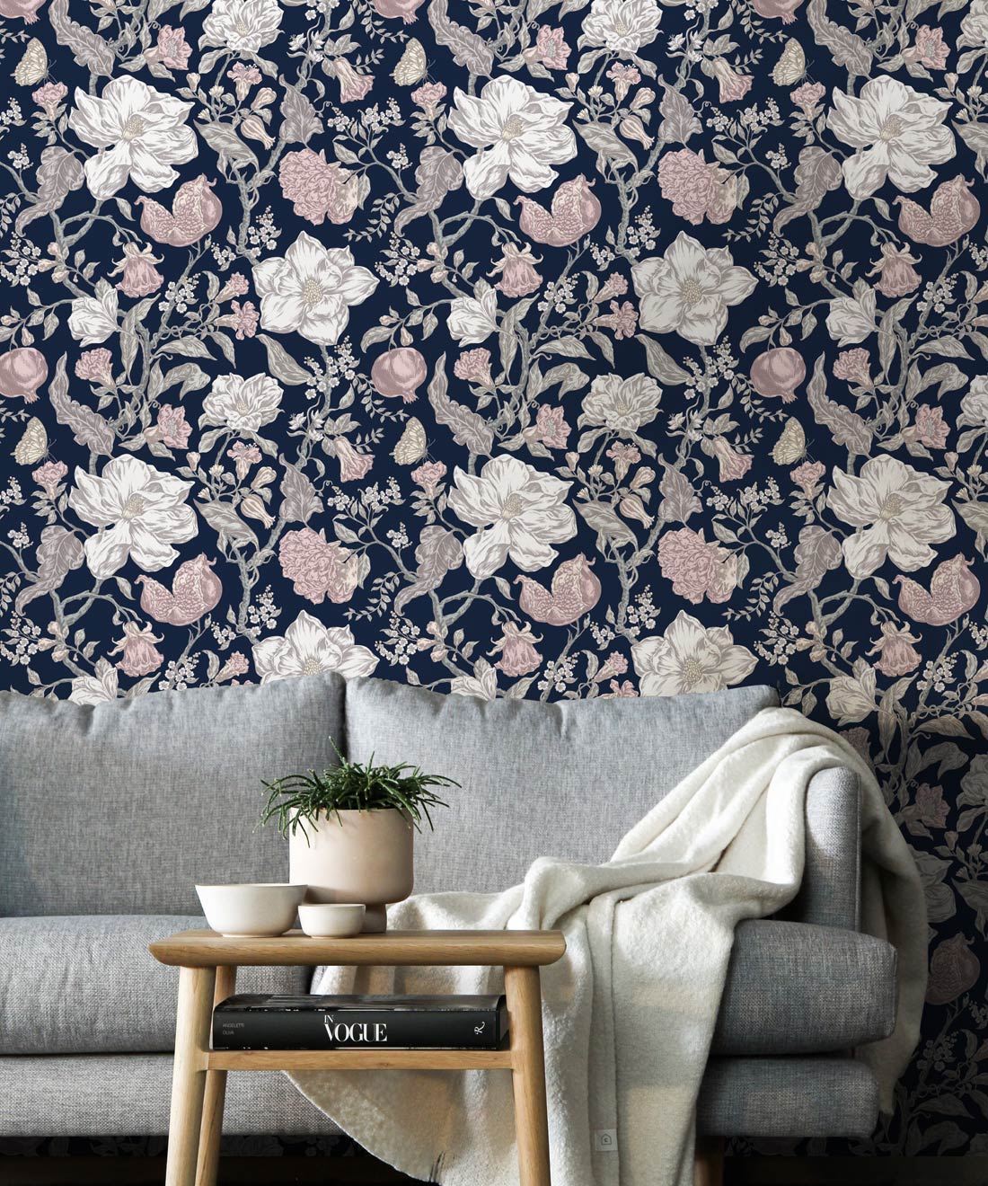 Magnolia Garden Wallpaper, Navy