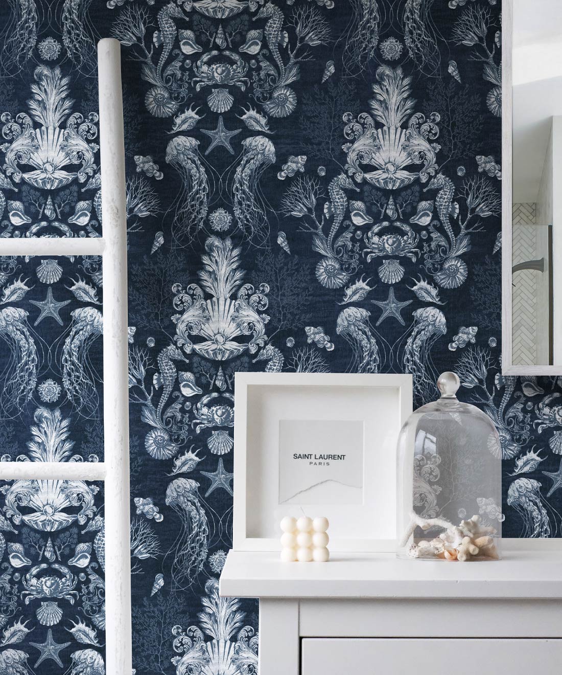 Oceania Damask Wallpaper, Blue
