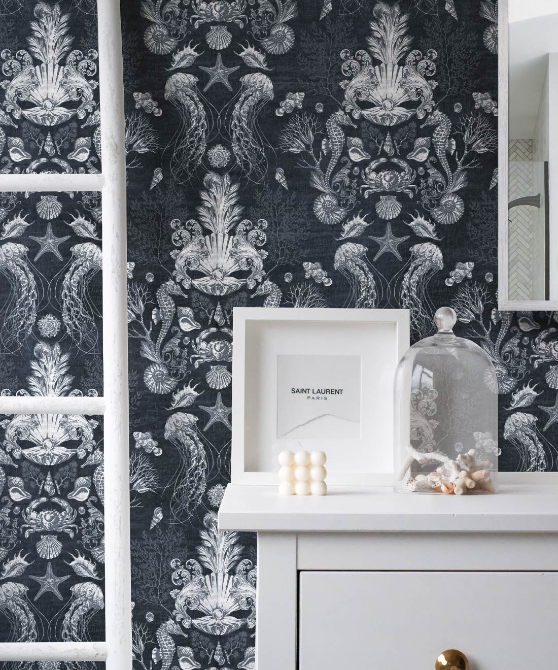 Oceania Damask Wallpaper, Gray
