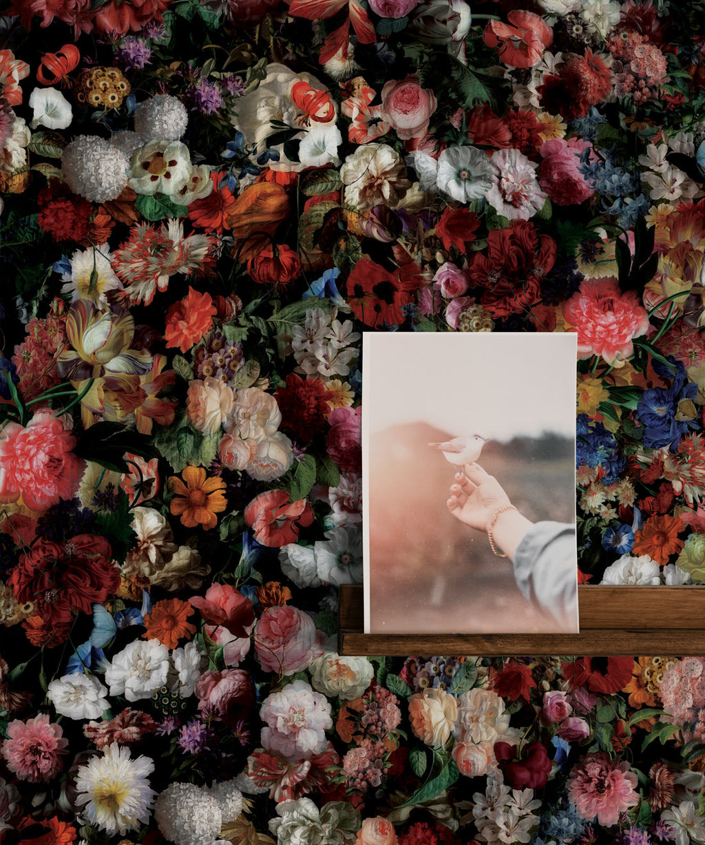 Flower Pool Wallpaper, Full Bloom