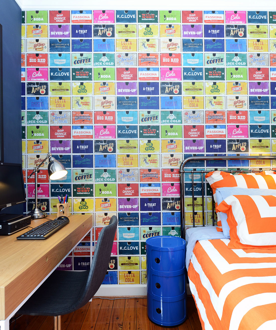 Gosport St Milk Bar Wallpaper