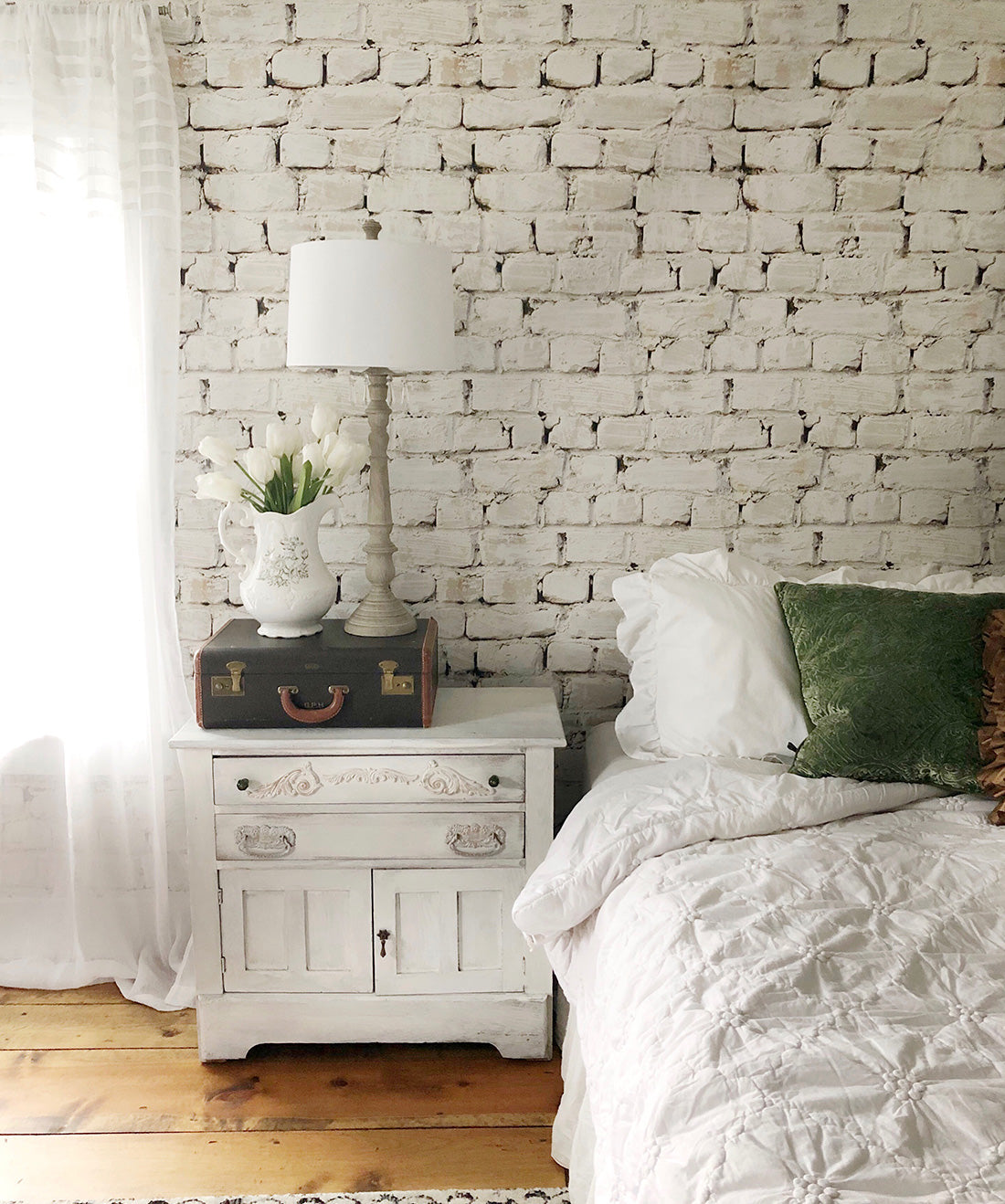 Whitewash Bricks Wallpaper