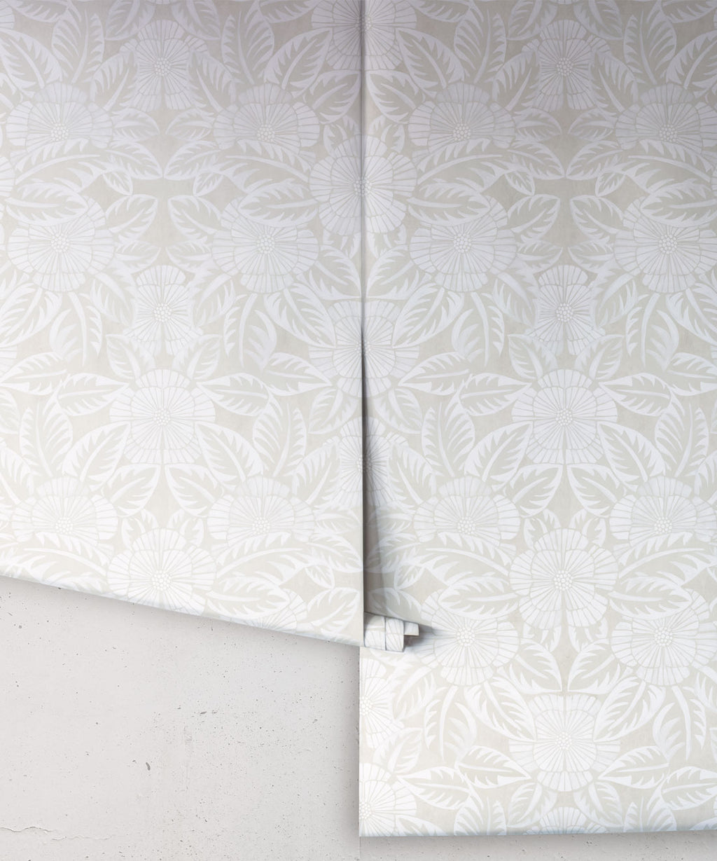 Calcutta Wallpaper, Beige