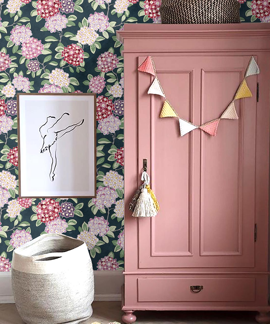 Hydrangea Wallpaper, Burgandy
