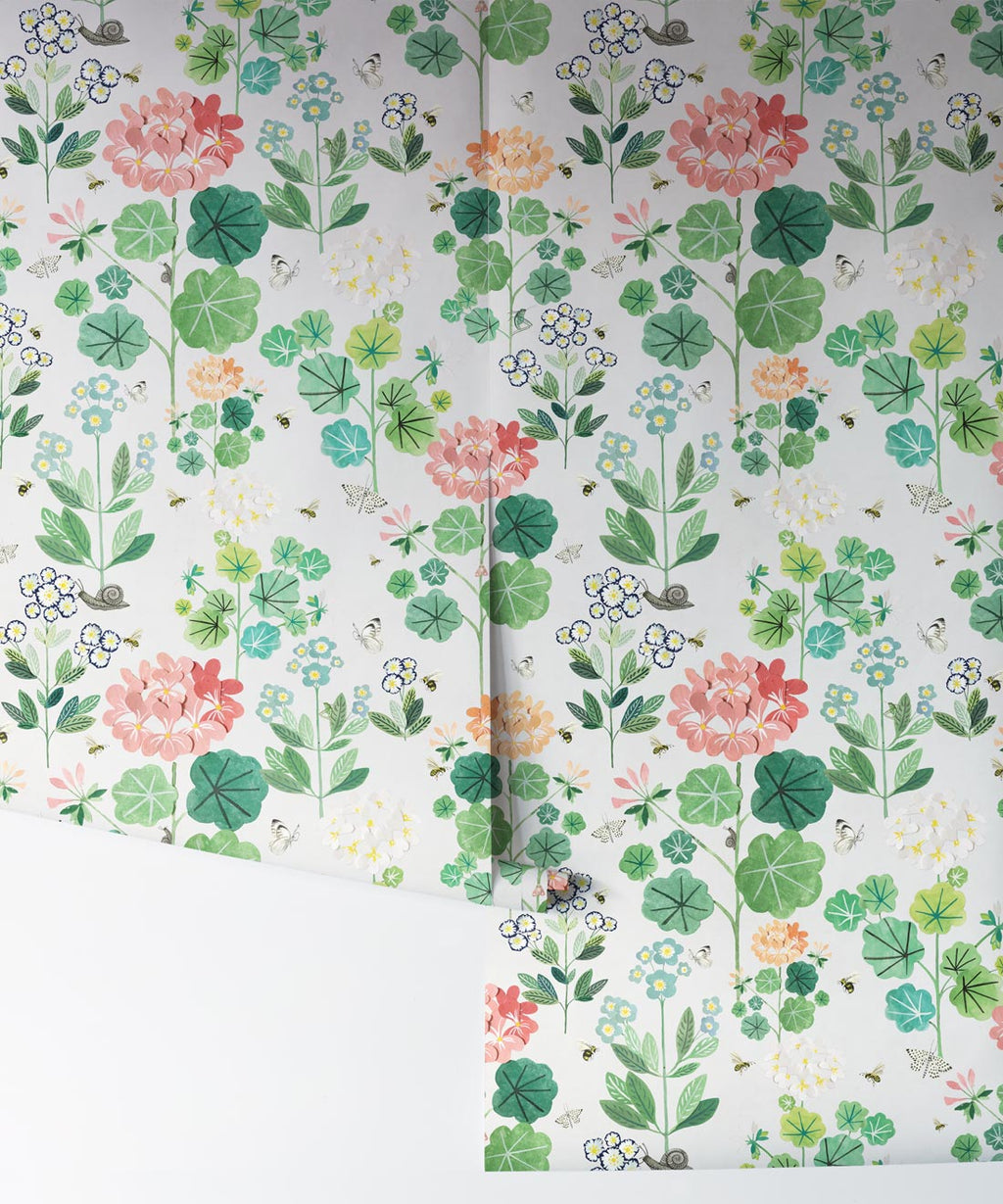 Sophie’s Garden Wallpaper, Cream