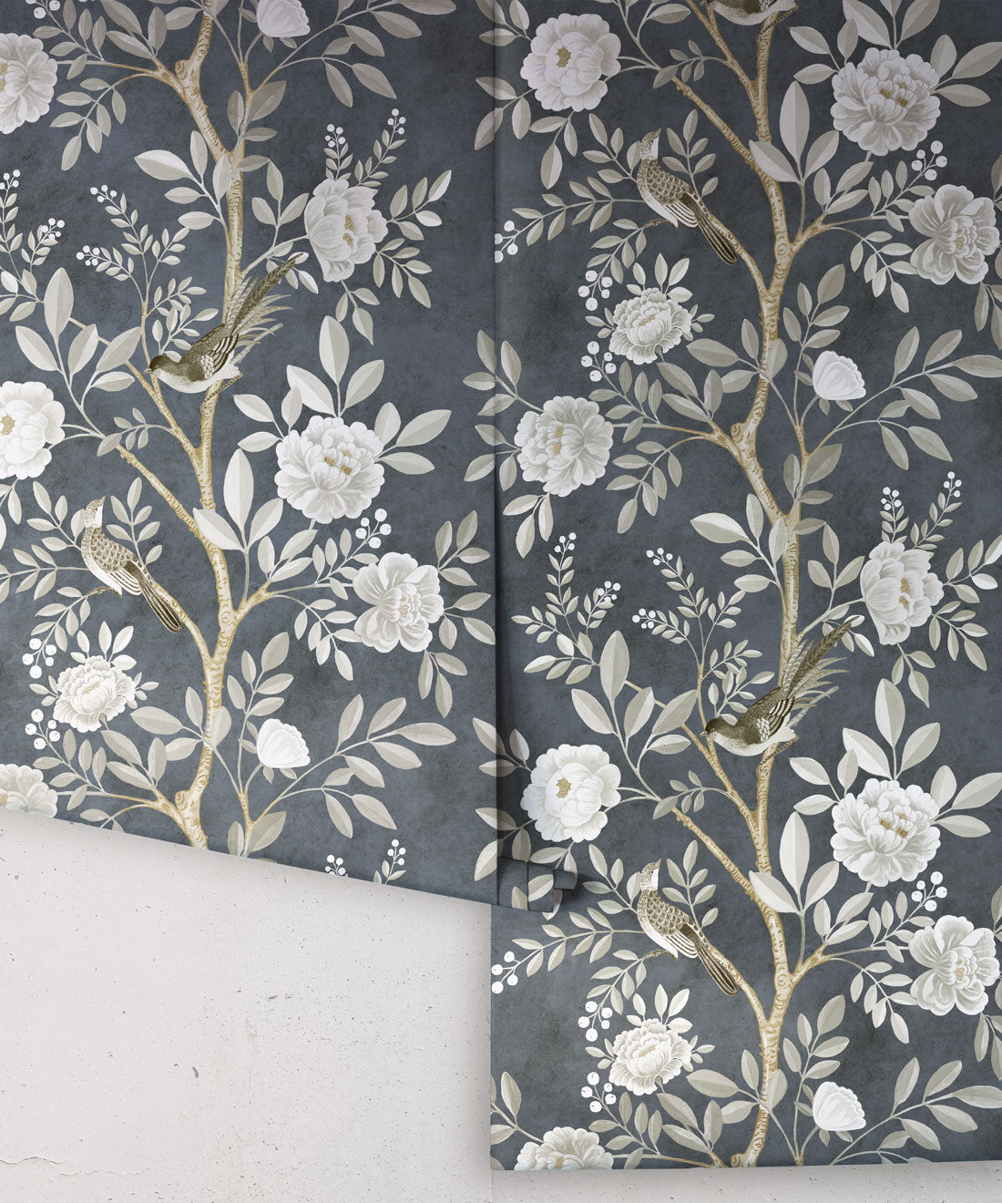 Chinoiserie Wallpaper, Navy