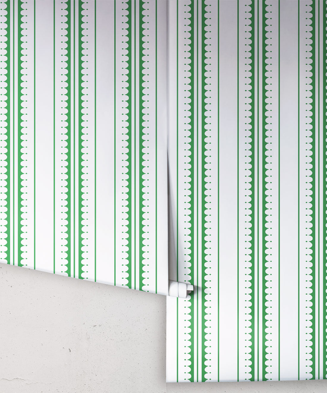 Coquille Wallpaper, Forest Green