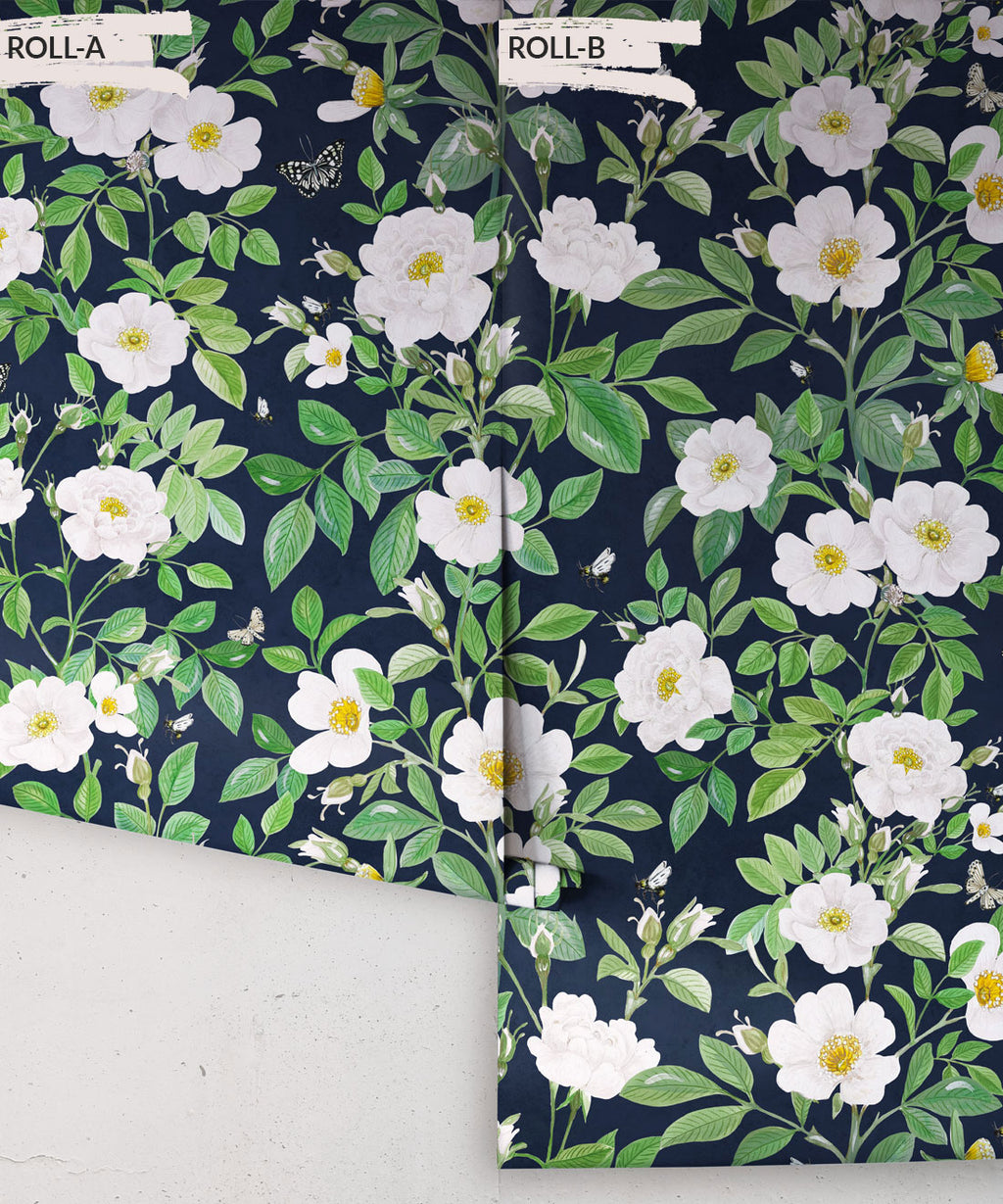 Rosa Wallpaper, Navy