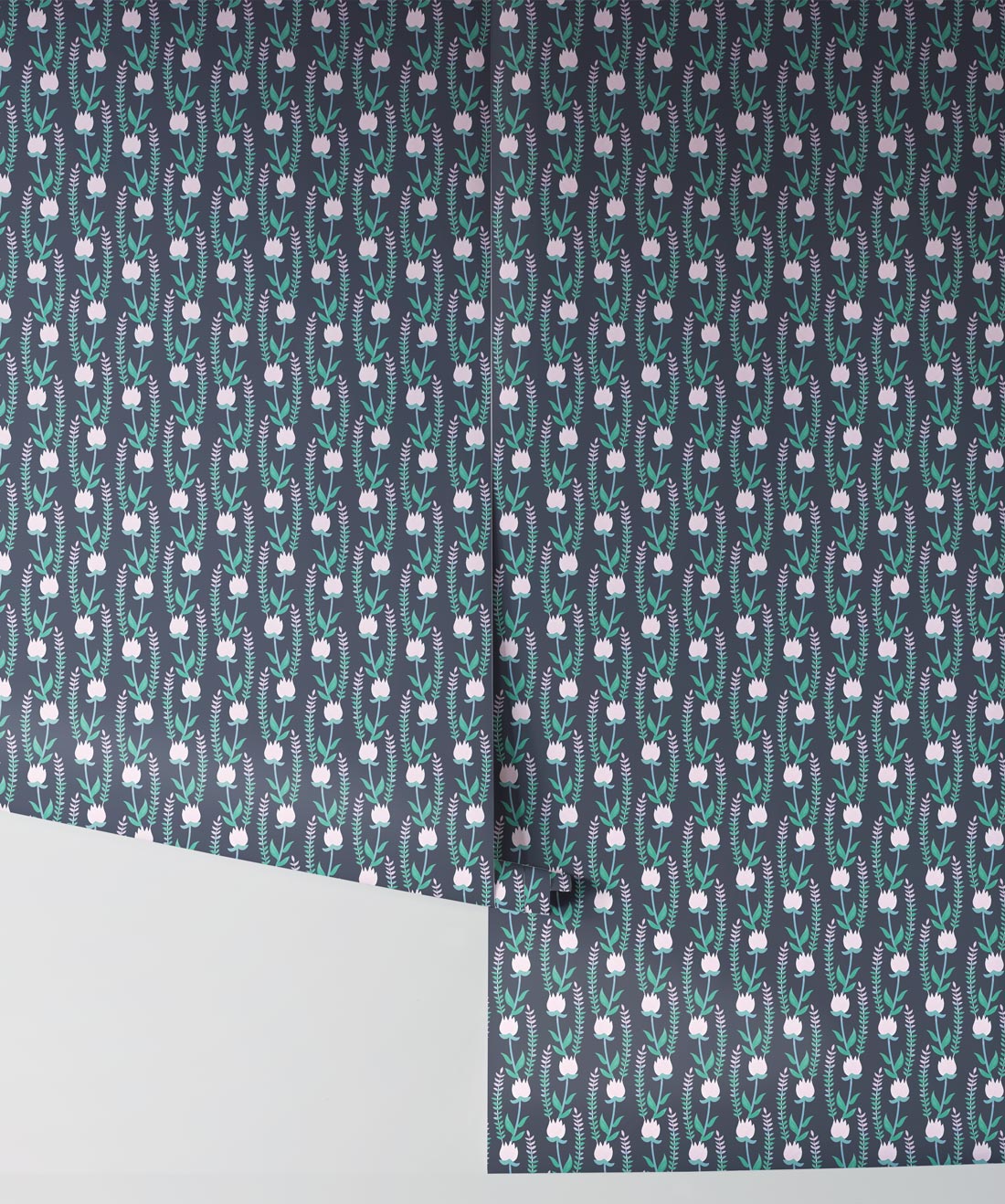 Clover Fields Wallpaper, Soft Lavender