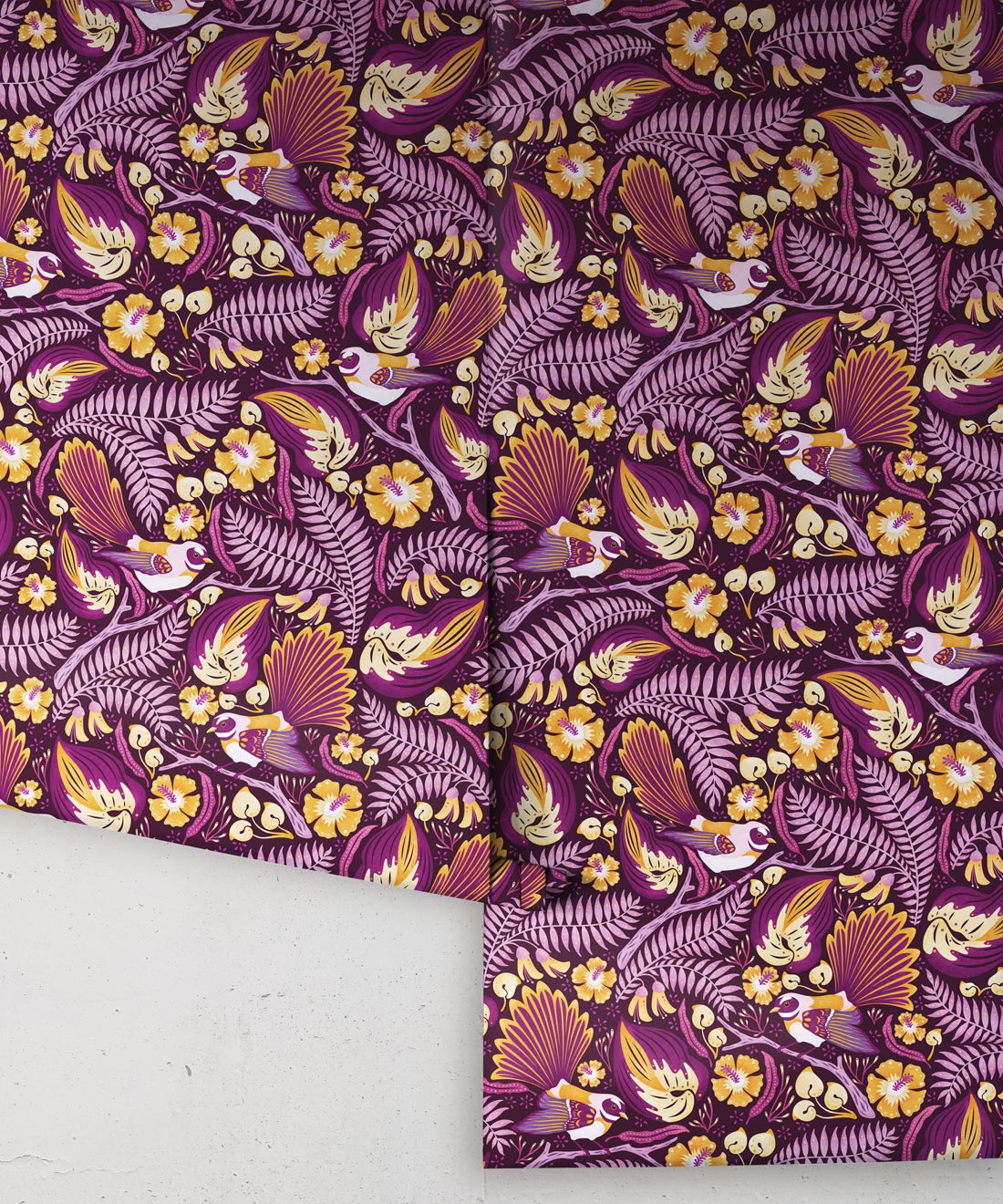 Fantails Wallpaper, Berries