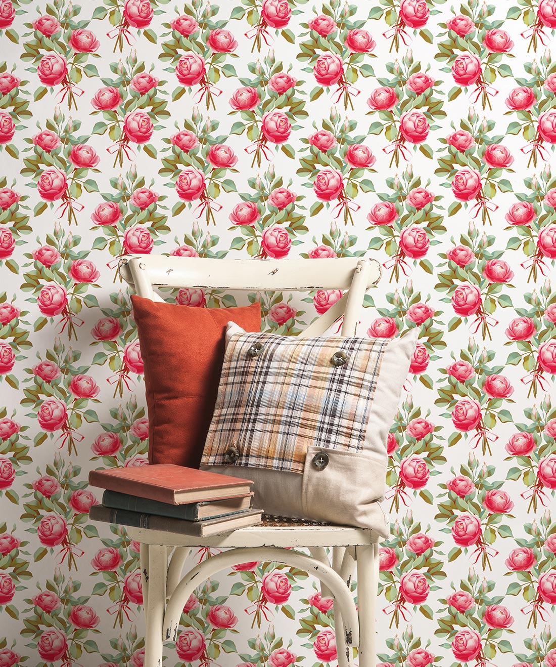 Governors Rose Wallpaper, Fernberg Cream