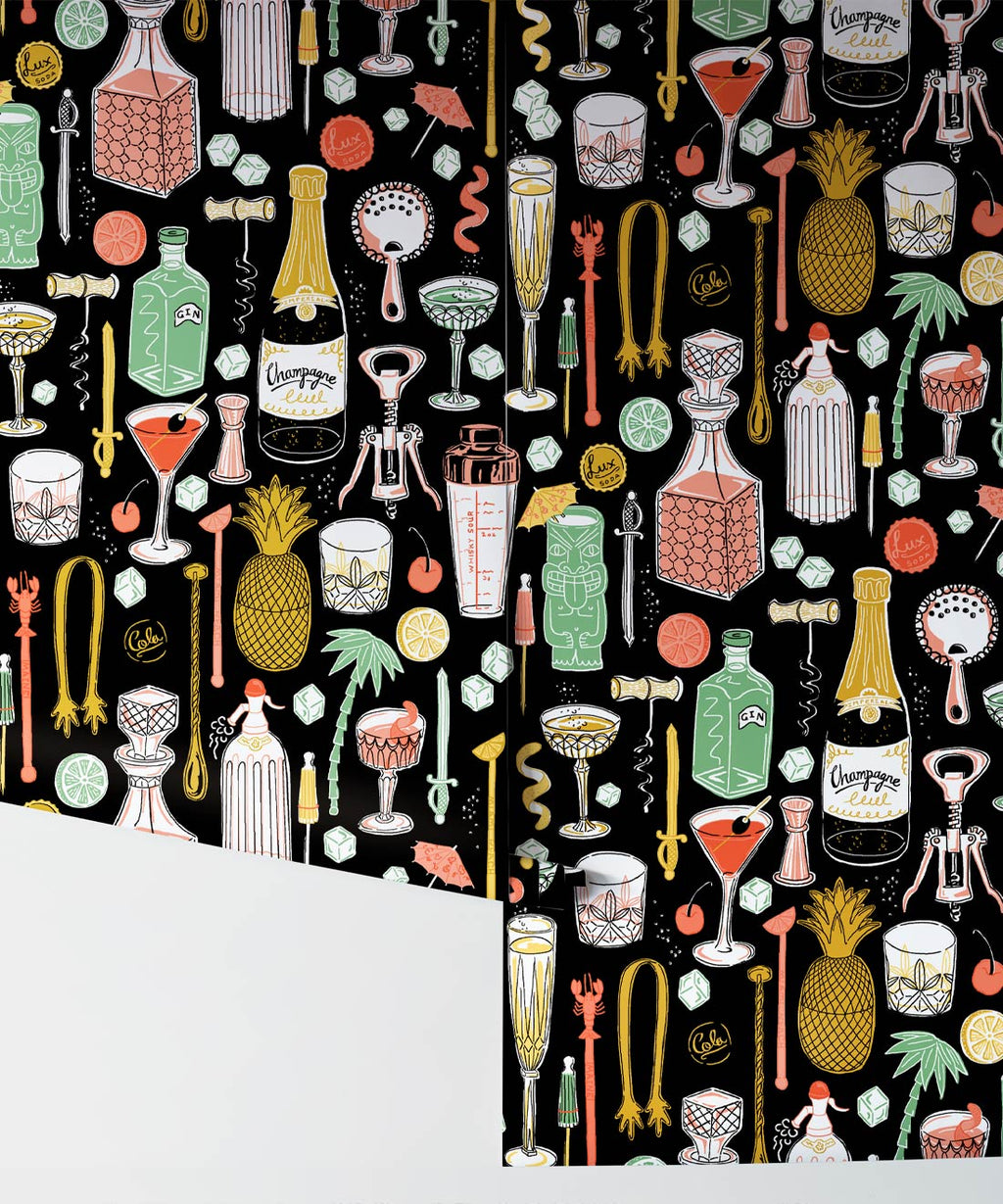 Cocktails Wallpaper, Black