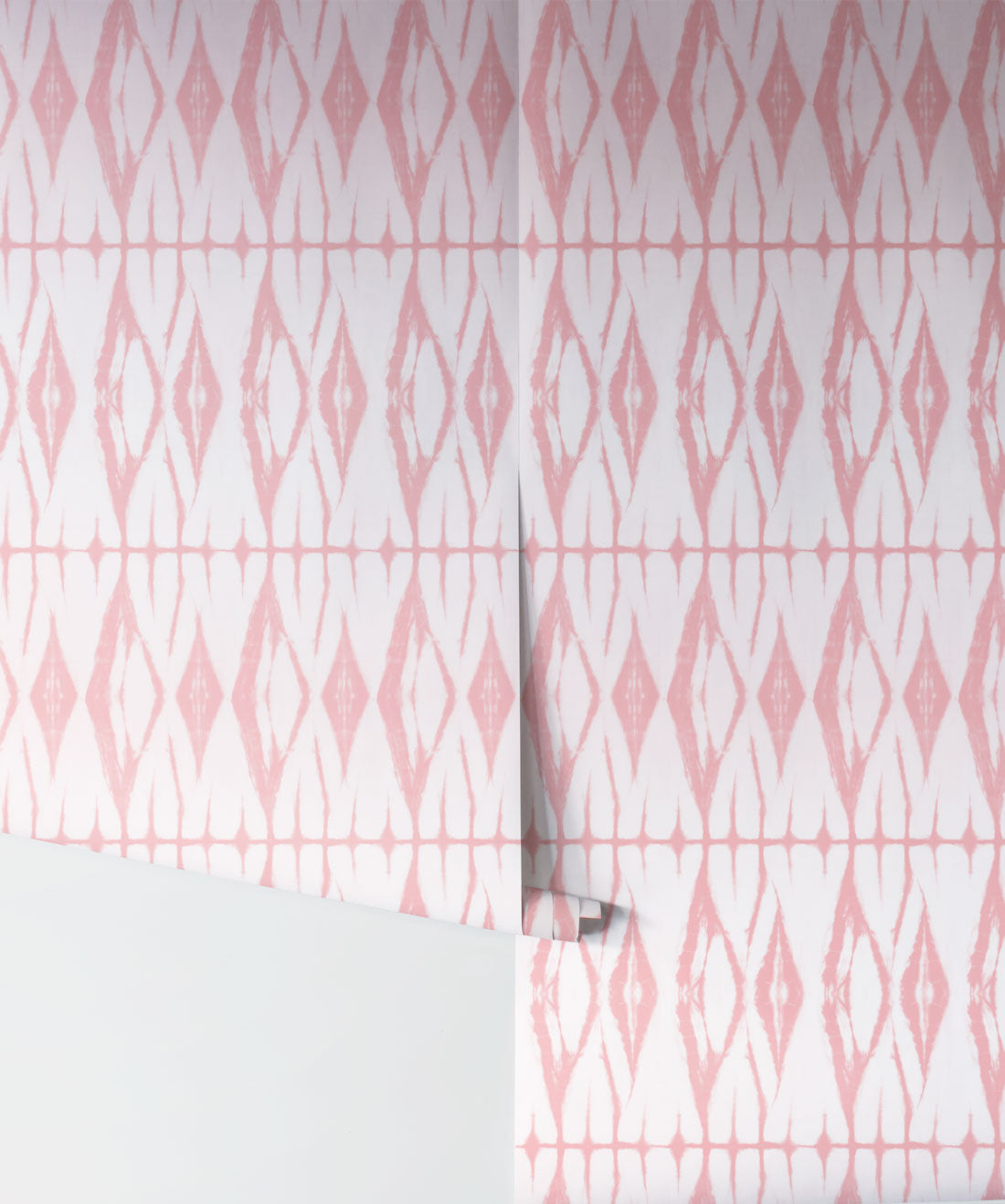 Diamonds Wallpaper, Lipstick