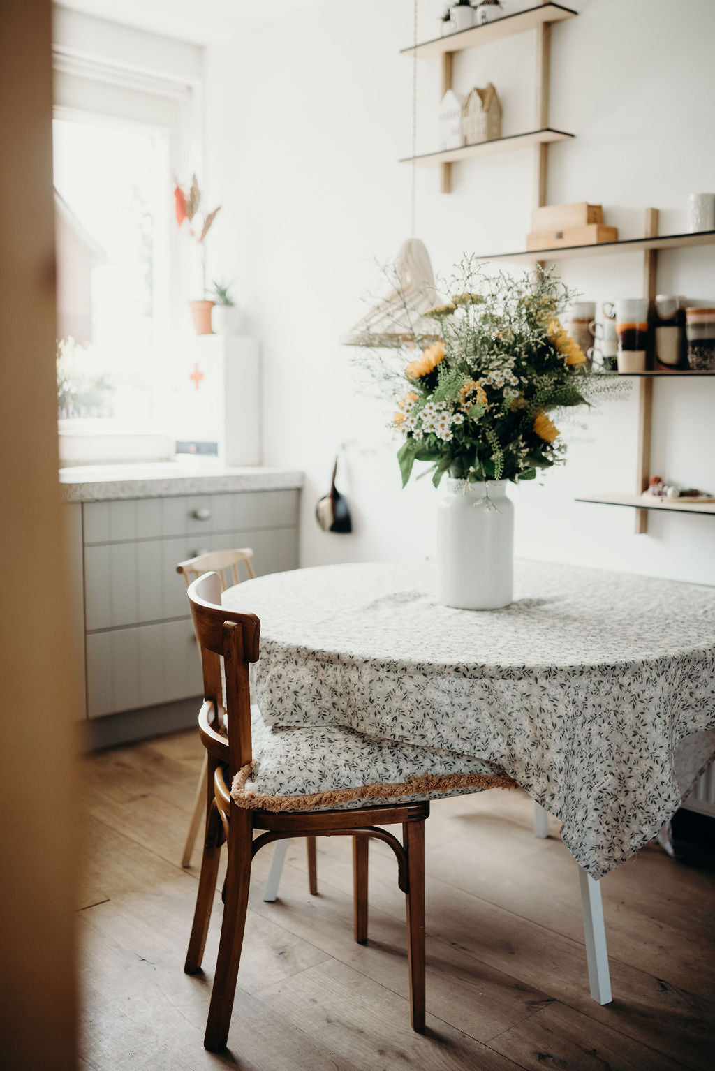 Linen Table Cloth - Summer Gray - Freja Meadow