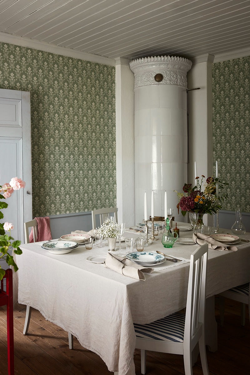 Hudiksvalls Teater Gammalsvenska Papper, Green