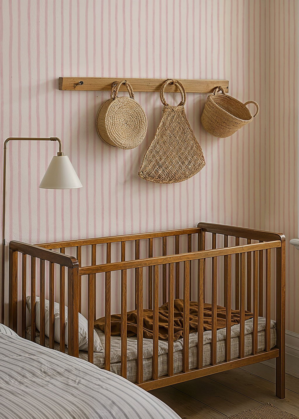 Atelier Stripe, Sketch - Pink