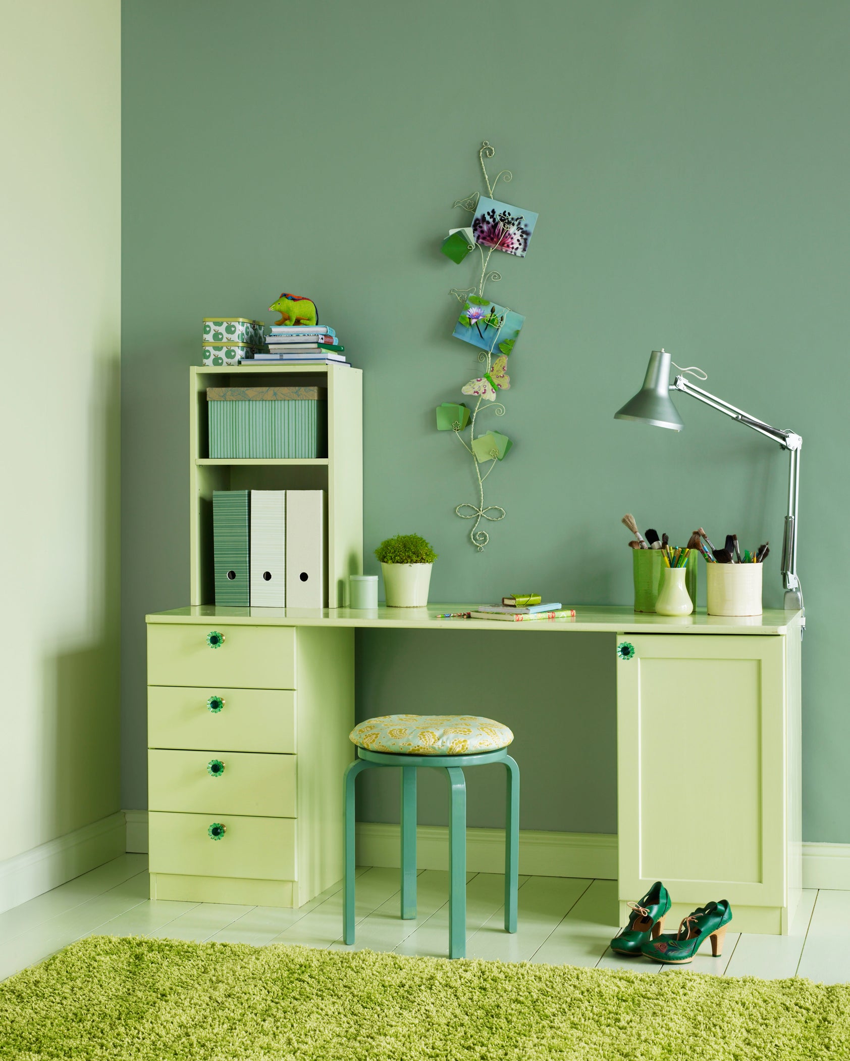 Qvintus, Green/Beige