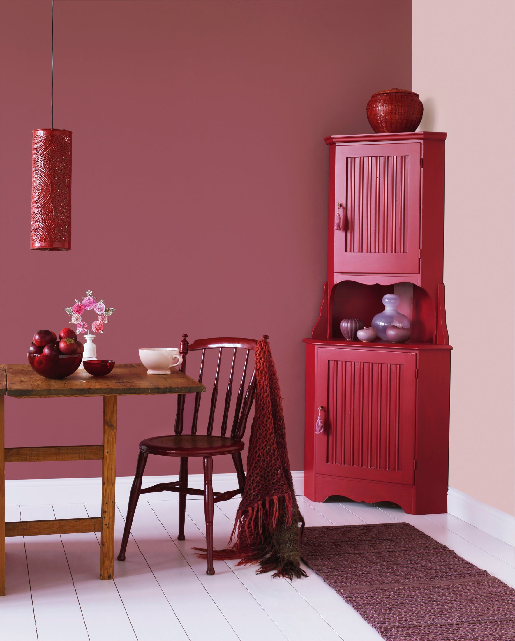 Qvintus, Pink/Red